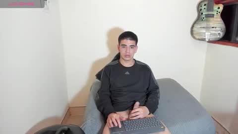 Snapshot of ares_johnsonn chatting on February 2025 08:31:01 AM Ares online show from February 2025 08:31:01 AM