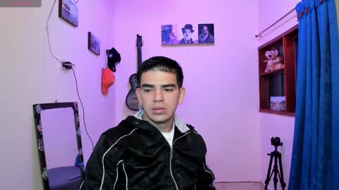 Snapshot of ares_johnsonn chatting on February 2025 07:07:01 AM Ares online show from February 2025 07:07:01 AM