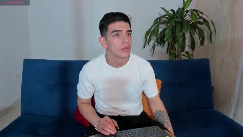 Snapshot of ares_johnsonn chatting on October 2025 06:08:02 PM Ares online show from October 2025 06:08:02 PM