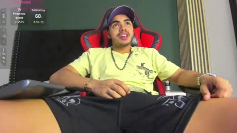 ares_pain_ online show from May 2026 03:33:02 AM