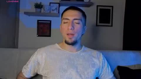 Mateo online show from November 2025 01:39:02 AM