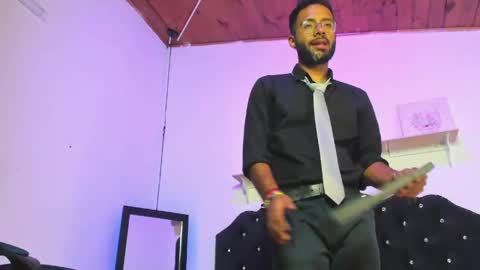 Alex Cortez online show from May 2026 03:42:02 PM