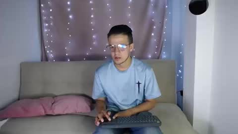 Alisson online show from March 2026 11:53:02 PM