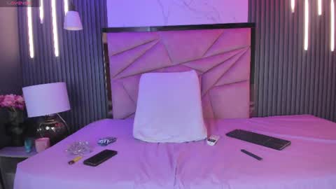 Snapshot of ari_monroe chatting on July 2026 01:58:02 AM Ary online show from July 2026 01:58:02 AM