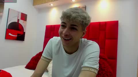 ari_stonne online show from July 2026 12:34:01 PM