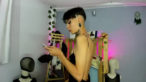 Annie online show from May 2026 02:29:01 AM