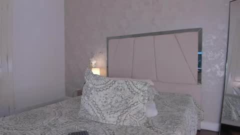 Ari Wilde online show from April 2026 01:56:02 PM