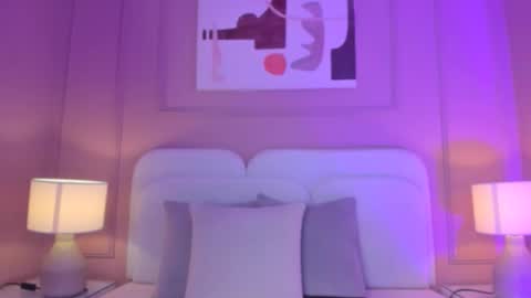 Aria  online show from October 2025 02:47:02 AM