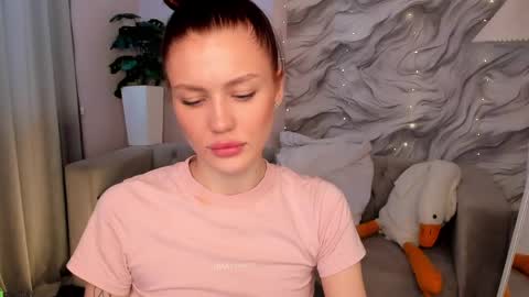 aria_mila online show from May 2026 05:36:01 AM