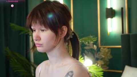 Snapshot of aria_vox chatting on December 2025 04:43:02 AM Your Arianna online show from December 2025 04:43:02 AM