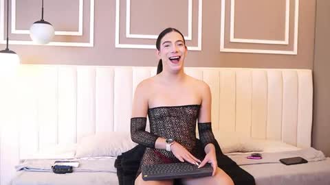 Snapshot of ariaa_isabell chatting on May 2026 01:16:02 PM Ariaa online show from May 2026 01:16:02 PM