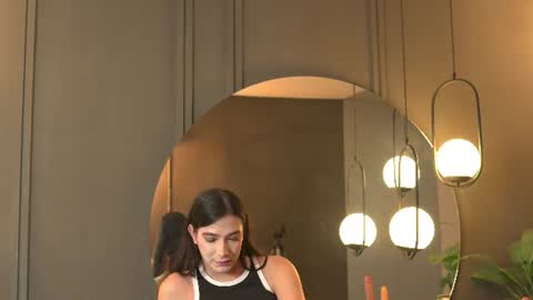 Ariaa online show from July 2026 06:54:01 PM