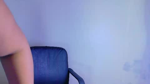 A R I A  B E N E T T  online show from July 2026 02:07:02 AM