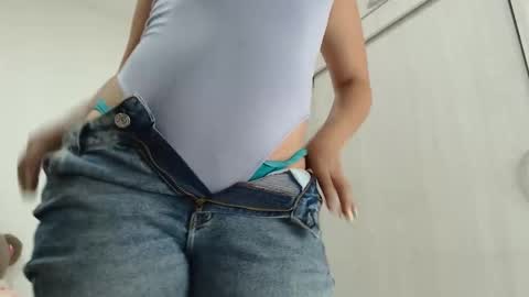 ariacoral online show from October 2025 12:39:02 PM