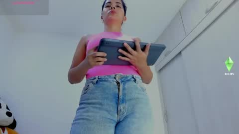 ariacoral online show from May 2026 01:17:02 PM