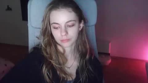 AriaCreazy online show from November 2025 09:51:02 PM