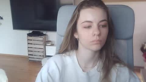 AriaCreazy online show from April 2026 08:31:02 AM