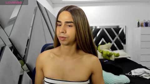 ariadna_dudamel online show from November 2025 02:47:02 AM