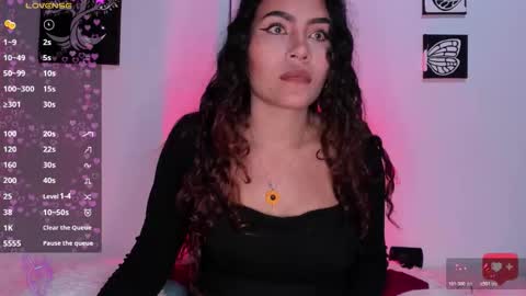 Snapshot of ariadna_tr chatting on November 2025 02:36:01 AM Ari online show from November 2025 02:36:01 AM