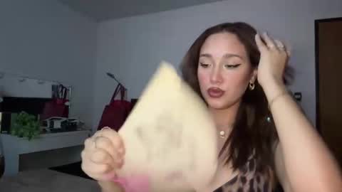 ariadna online show from February 2026 04:13:02 AM