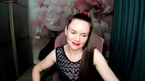 AriaGray online show from November 2025 02:48:02 AM