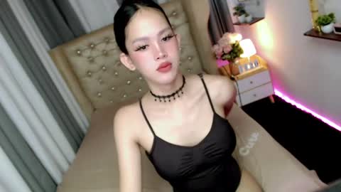 Christine  JorgensenChristmas wish breasts implants  online show from June 2026 09:27:02 PM