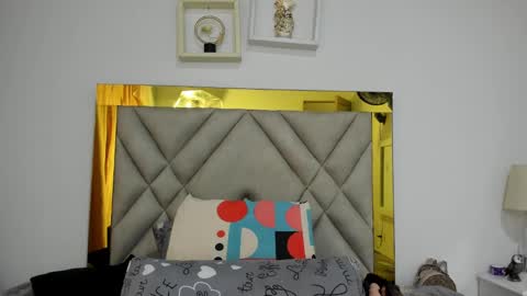 Snapshot of ariana_martins chatting on December 2024 03:14:02 AM ARI online show from December 2024 03:14:02 AM