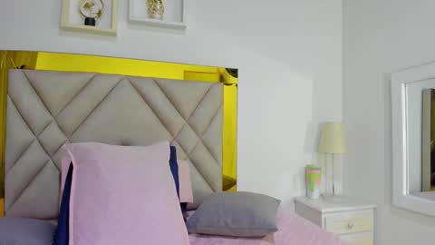 Snapshot of ariana_martins chatting on September 2025 03:07:02 AM ARI online show from September 2025 03:07:02 AM