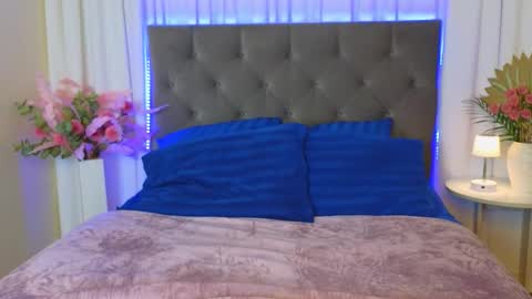 Snapshot of ariana_petite chatting on March 2026 12:11:01 AM Ariana online show from March 2026 12:11:01 AM