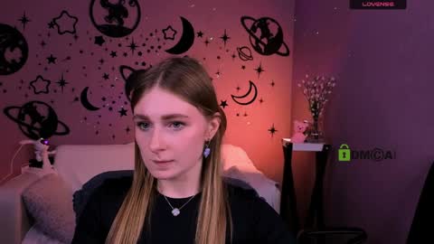 ariana_ross7 online show from April 2026 07:25:02 PM