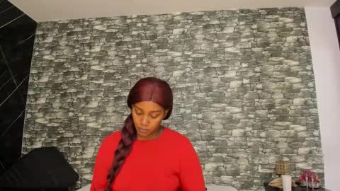 Ariana online show from October 2025 12:04:01 PM