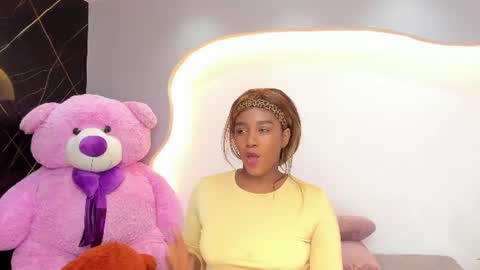 Snapshot of arianaablack chatting on June 2026 12:39:01 PM Ariana online show from June 2026 12:39:01 PM