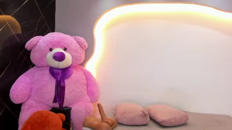 Snapshot of arianaablack chatting on June 2026 12:31:02 PM Ariana online show from June 2026 12:31:02 PM