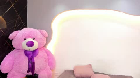 Snapshot of arianaablack chatting on July 2026 12:32:02 PM Ariana online show from July 2026 12:32:02 PM