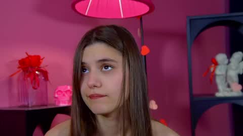 Snapshot of arianaallens chatting on May 2026 06:13:01 PM Ariana online show from May 2026 06:13:01 PM