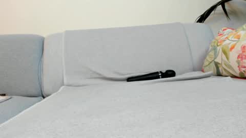 Ariana  Steven online show from January 2025 12:09:01 AM