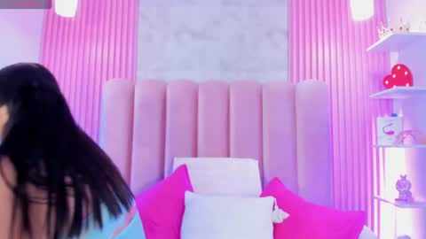 ArianaRougee online show from June 2026 04:15:01 AM