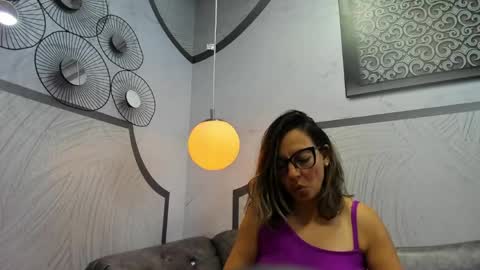 Snapshot of arianasommers chatting on May 2026 11:40:01 AM ArianaSommers online show from May 2026 11:40:01 AM