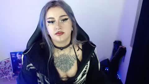 help me 100 hands up my OF is Free  online show from May 2026 11:24:01 PM