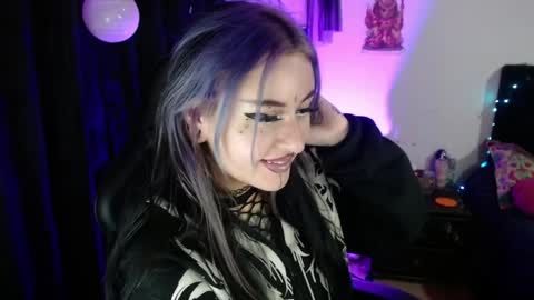 help me 100 hands up my OF is Free  online show from June 2026 11:43:01 PM