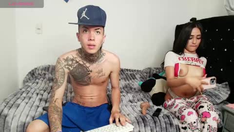 arianna and max online show from May 2026 07:47:01 AM