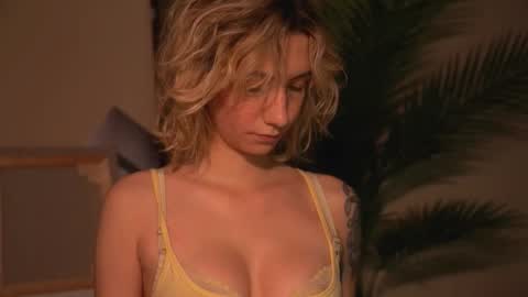 Snapshot of arianna_richi chatting on September 2025 05:42:01 AM Olivka online show from September 2025 05:42:01 AM