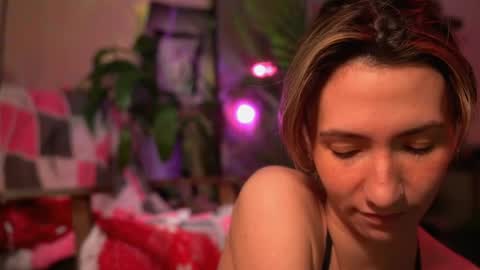 Olivka online show from May 2026 10:24:02 AM