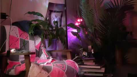 Olivka online show from July 2026 10:21:01 AM