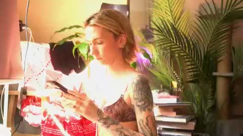 Olivka online show from July 2026 12:11:01 PM