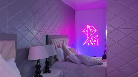 Snapshot of ariannacooperr chatting on January 2026 07:43:02 AM Arianna online show from January 2026 07:43:02 AM