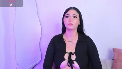 Arianna Dawson online show from September 2025 07:06:02 PM