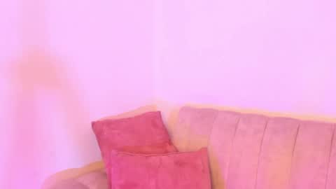 Arianna Dawson online show from April 2026 04:32:01 AM