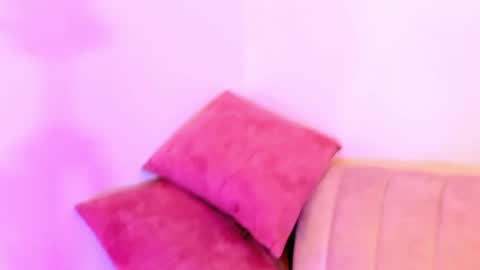 Arianna Dawson online show from April 2026 07:02:02 AM