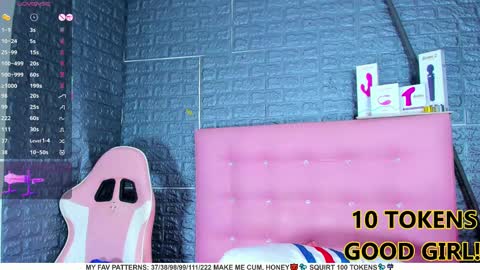 Arianna online show from February 2025 01:09:02 AM